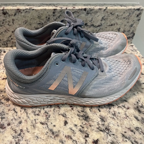 New Balance Shoes - New Balance Size 8